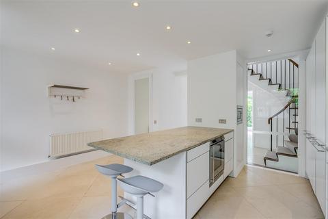 4 bedroom house to rent, Marlborough Hill, St Johns Wood, London NW8