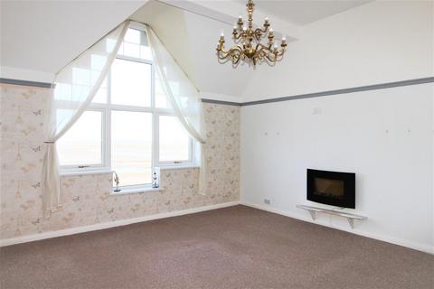 1 bedroom flat for sale, Kingsway, Cleethorpes, N.E. Lincs, DN35 B8QU