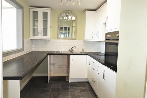 1 bedroom flat for sale, Kingsway, Cleethorpes, N.E. Lincs, DN35 B8QU