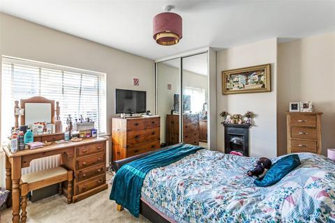52 Beresford Road, Dorking, RH4 2DF