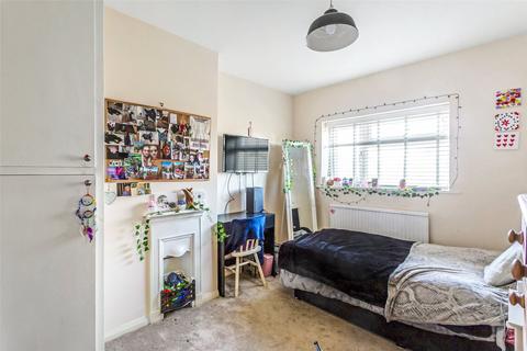 52 Beresford Road, Dorking, RH4 2DF