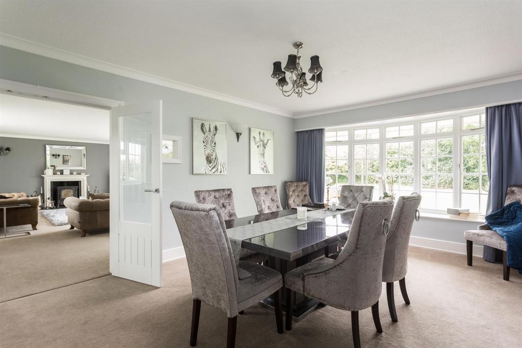 Birkin Lodge dining room