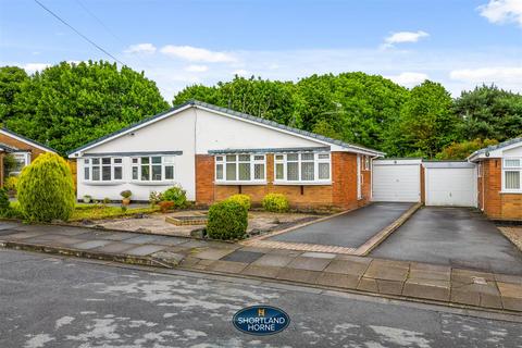 2 bedroom semi-detached bungalow for sale, St. Helens Way, Coventry CV5