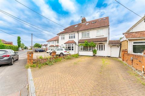 4 bedroom semi-detached house for sale, Swallow Street, Iver SL0