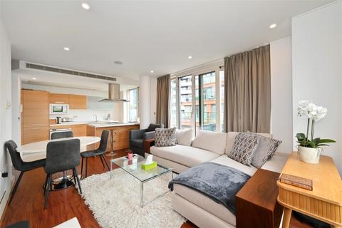 2 bedroom apartment to rent, Peninsula Apartments, London, W2