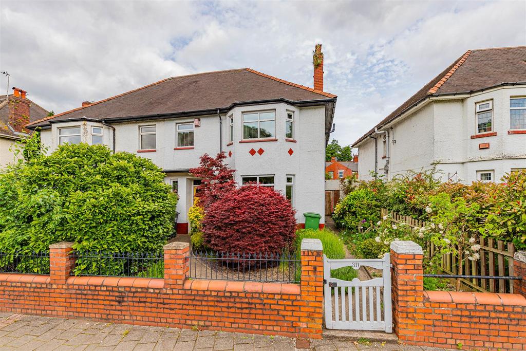 Albany Road, Cardiff CF24 4 bed house for sale £400,000