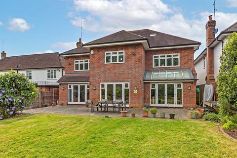 6 bedroom detached house for sale, Homewood Road, St. Albans