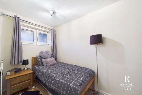 7 Regal Crescent, Wallington, SM6 7DQ