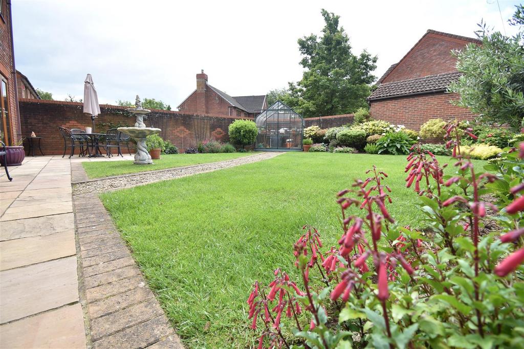 Garden 2.JPG