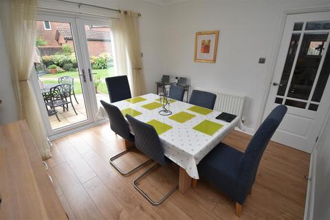 12 Hart Close, Pill, Bristol, BS20 0BY