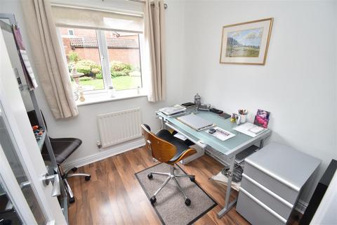 12 Hart Close, Pill, Bristol, BS20 0BY