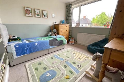 12 Bowbridge Gardens, Bottesford, Nottingham, NG13 0AZ