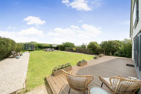 4 bedroom detached house for sale, Rosamond Avenue, Shipton Gorge, Bridport