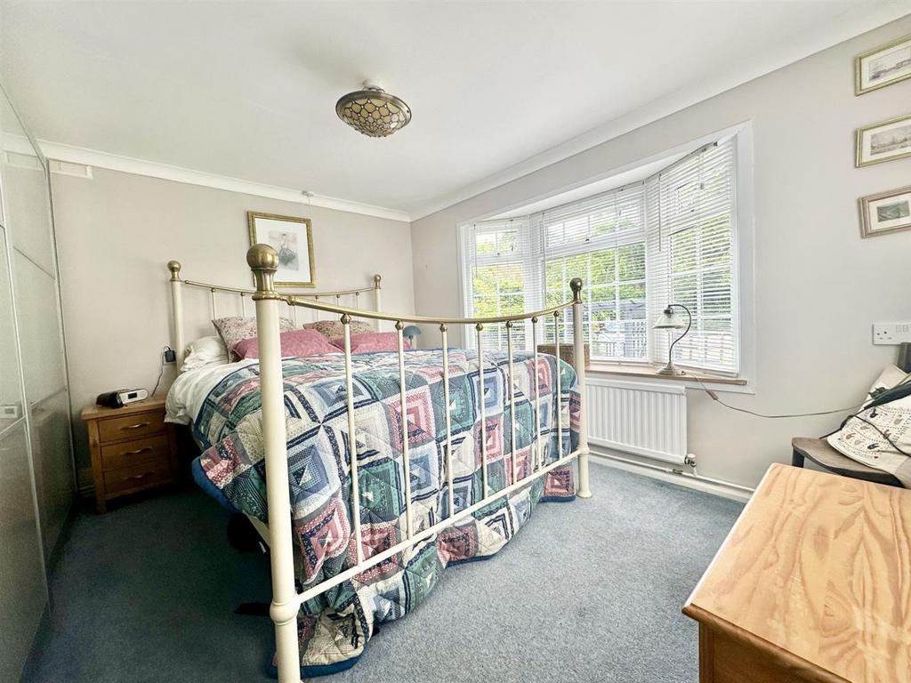 Bedroom1.jpg