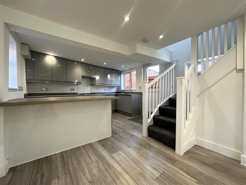Kitchen I.jpg