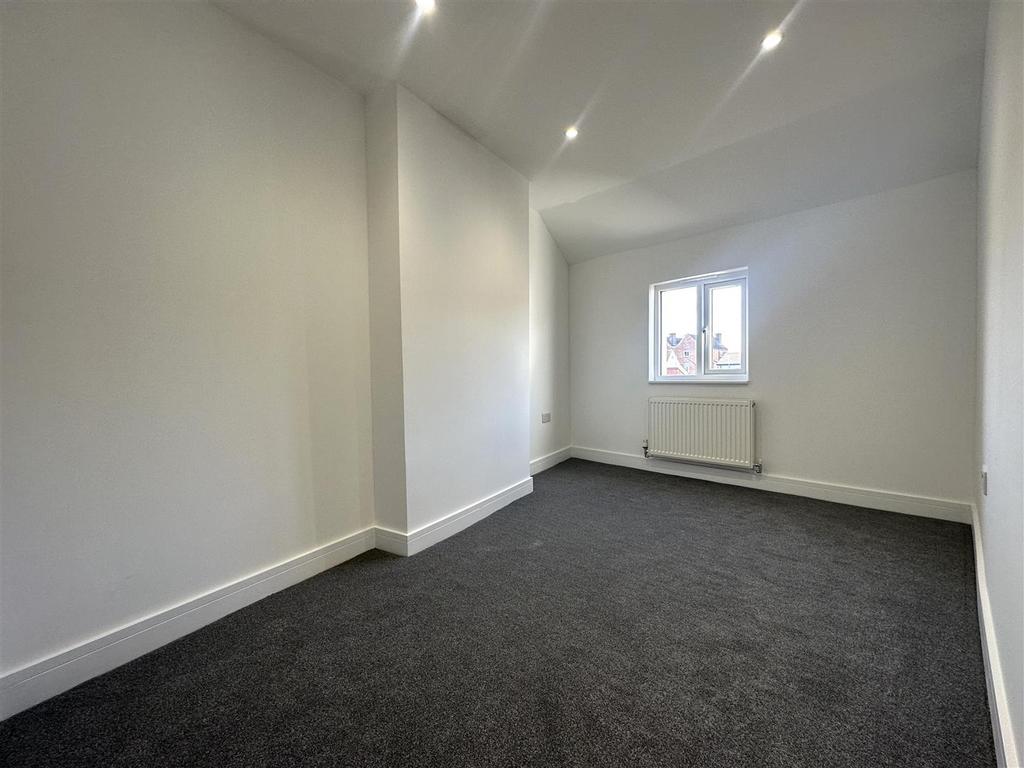Bedroom 3.jpg