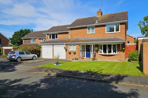 4 bedroom detached house for sale, Mill Lane, Cleeve Prior