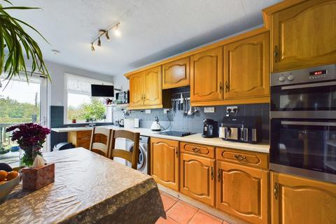 34 Hillview Drive, Corpach, Fort William, PH33 7LS