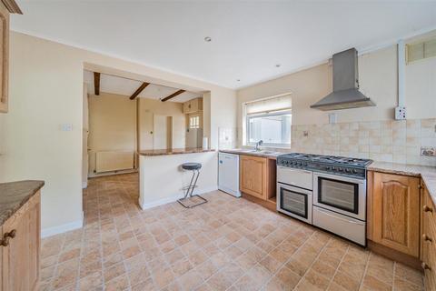 4 bedroom detached house for sale, Seaton Road, Colyford, Colyton