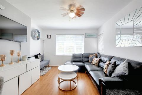 34 Perry Road, Nottingham, NG5 3AE