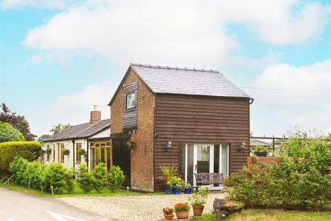 3 bedroom barn conversion for sale, Lyneal, Shropshire.