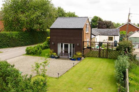 3 bedroom cottage for sale, Lyneal, Shropshire.