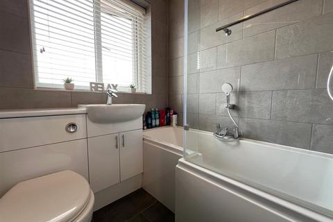 71 Cae Gwilym Lane, Cefn Mawr, Wrexham, LL14 3LS