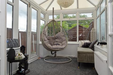 4 Lorne Street, Oldham, OL8 1AT