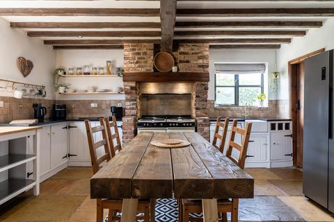 Hobbledehoy Cottage Moss Road, Moss, Doncaster, DN6 0HL