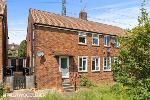 1 bedroom maisonette for sale, Winterscroft Road, Hoddesdon EN11