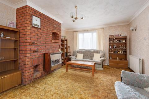3 bedroom semi-detached house for sale, Elm Wood Close, Swalecliffe, Whitstable