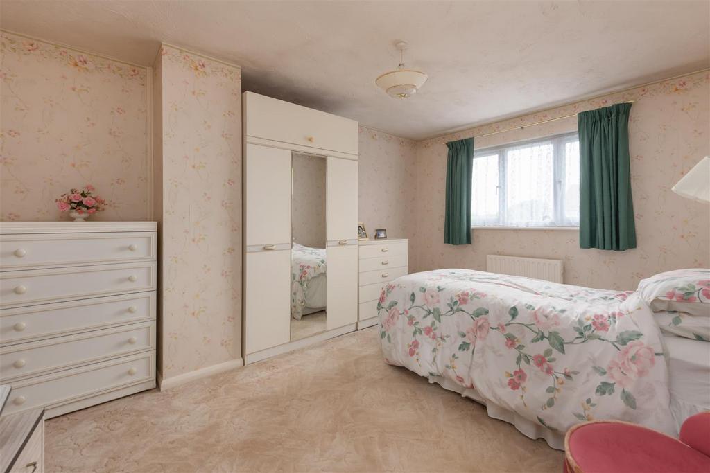 Elm Wood Close, Swalecliffe, Whitstable