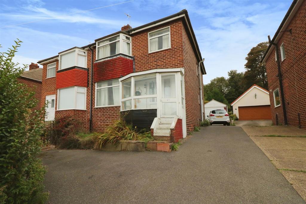 Concord View Road, Kimberworth... 3 bed semidetached house £120,000