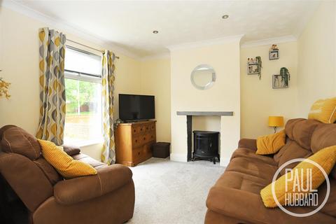 3 bedroom semi-detached house for sale, Victoria Road, Oulton Broad, NR33
