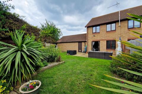 3 bedroom end of terrace house for sale, Bray Court, Shoeburyness SS3