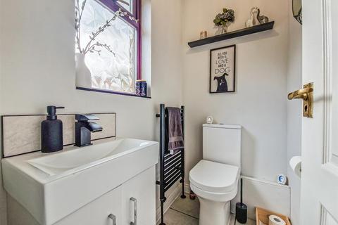 21 Bray Court, Shoeburyness, Southend-on-sea, SS3 8TZ