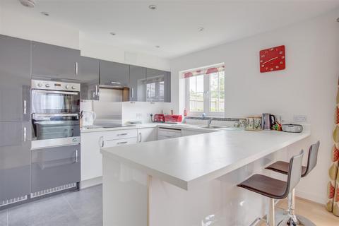 4 bedroom detached house for sale, Kingswood Park, High Wycombe HP13