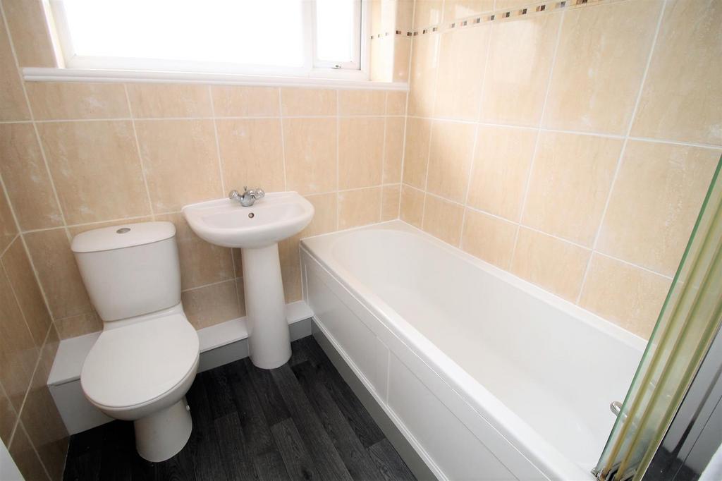 Bathroom/w.c.