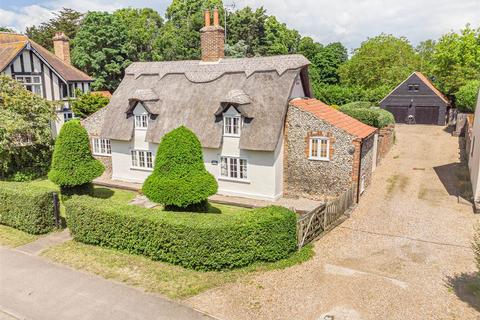 4 bedroom cottage for sale, Bury Road, Kentford CB8