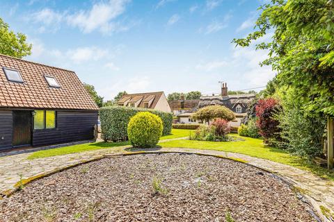 4 bedroom cottage for sale, Bury Road, Kentford CB8