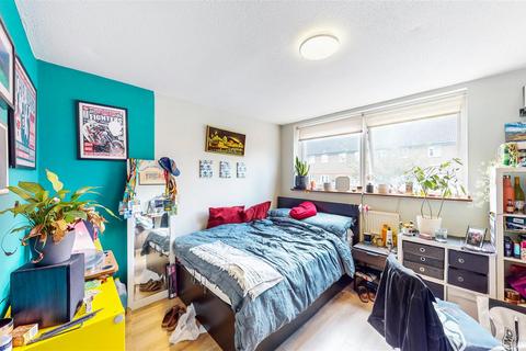 39 Chilton Street, London, E2 6DZ