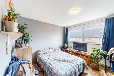 39 Chilton Street, London, E2 6DZ