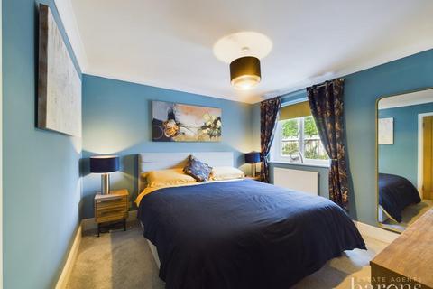 54 Denham Drive, Basingstoke, RG22 6LR