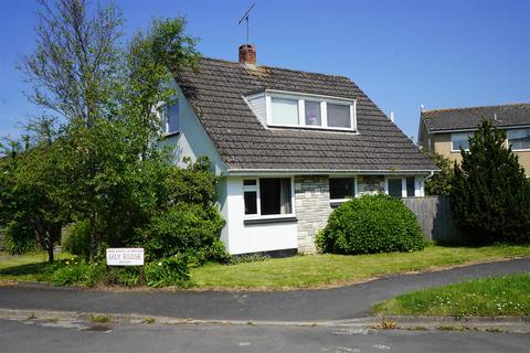 4 bedroom detached house for sale, Lily Close, Northam