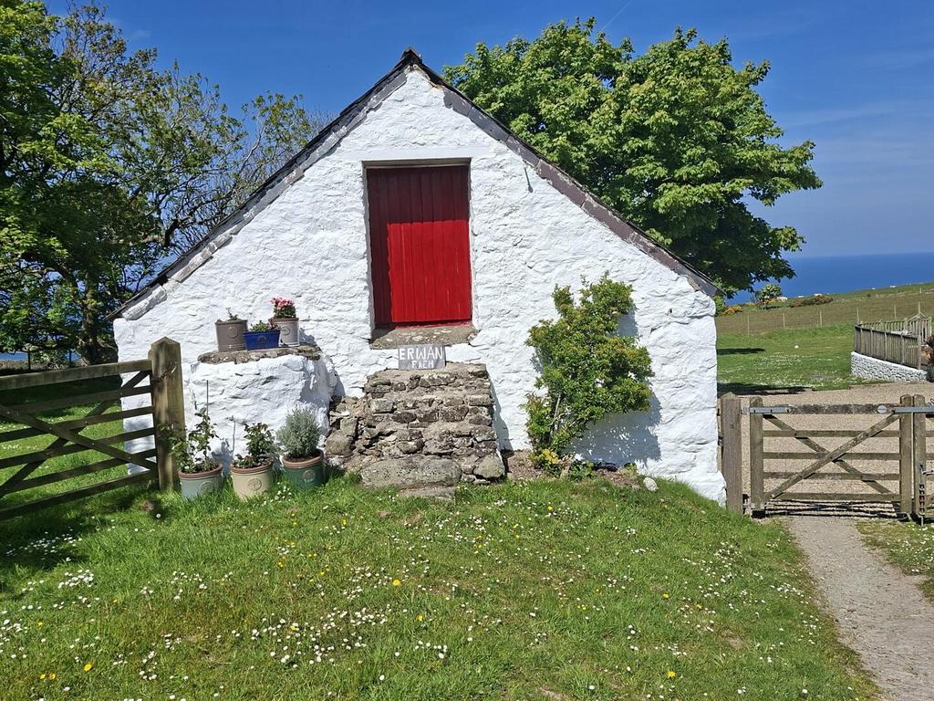 Stone Barn Range