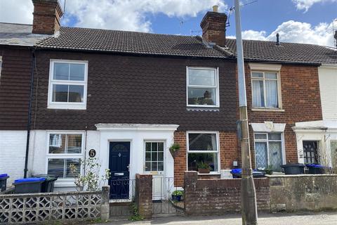 4 Fairview Road, Salisbury, SP1 1JX