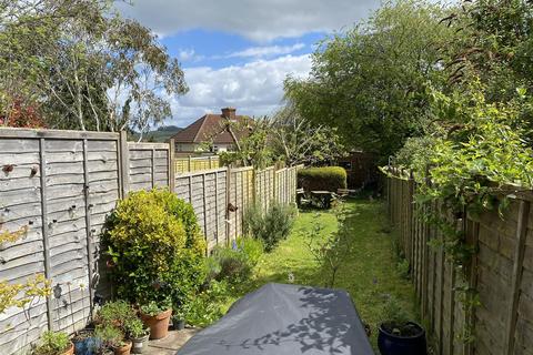 4 Fairview Road, Salisbury, SP1 1JX