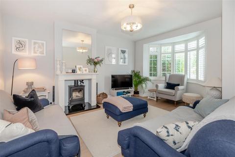 3 bedroom end of terrace house for sale, Lower Road, Chorleywood WD3