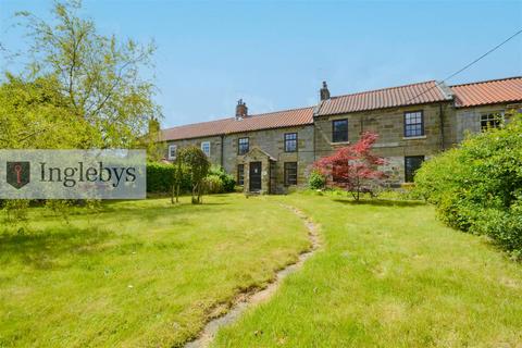 4 bedroom cottage for sale, Petch's Cottage, Liverton