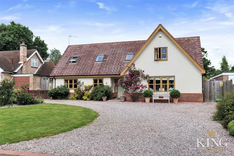 5 bedroom detached house for sale, Perrymill Lane, Sambourne
